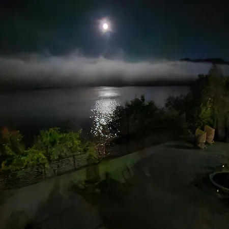 Sunrise - Self Check In - Free Parking Apartamento *