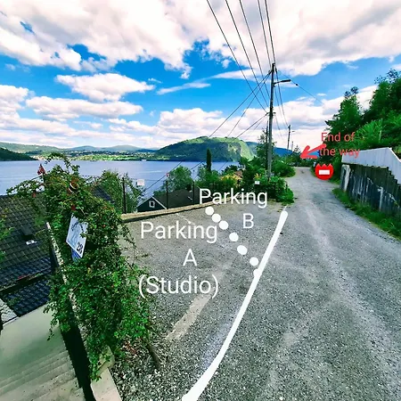 Sunrise - Self Check In - Free Parking Apartman *