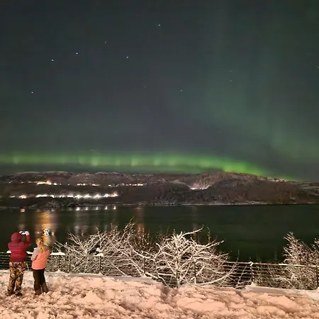 Sunrise - Self Check In - Free Parking Μπέργκεν
